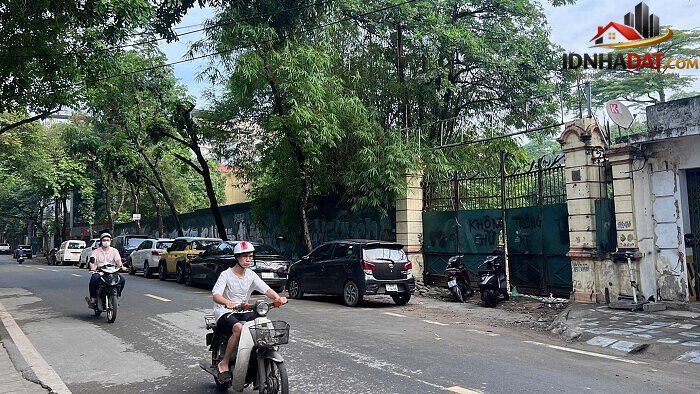 Thị Trường Bất Động Sản Hà Nội: Cập Nhật Từ Khu Đất Vàng 18 Cao Bá Quát và Xu Hướng 2026-2027