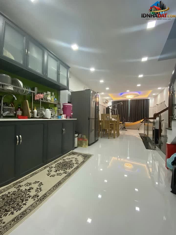 Bán nhà đất Đường Kênh Tân Hóa – Phường cũ Không xác định Quận 6 – Thành phố Hồ Chí Minh Diện tích 80 m² – Giá 7.5 tỷ