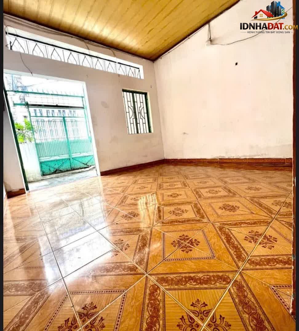Bán nhà đất Đường Đông Bắc – Phường cũ Tân Chánh Hiệp Quận 12 – Thành phố Hồ Chí Minh 44 m² 3.28 tỷ
