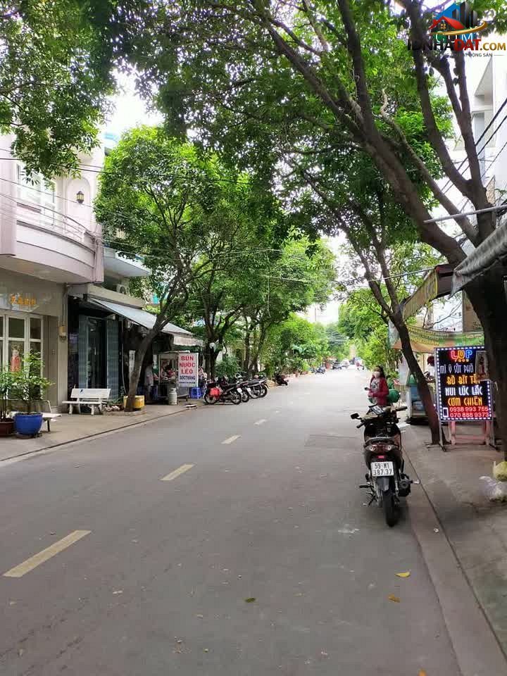 Bán nhà đất Đường số 9 – Quận 6 – Thành phố Hồ Chí Minh diện tích 64 m² giá 9.9 tỷ