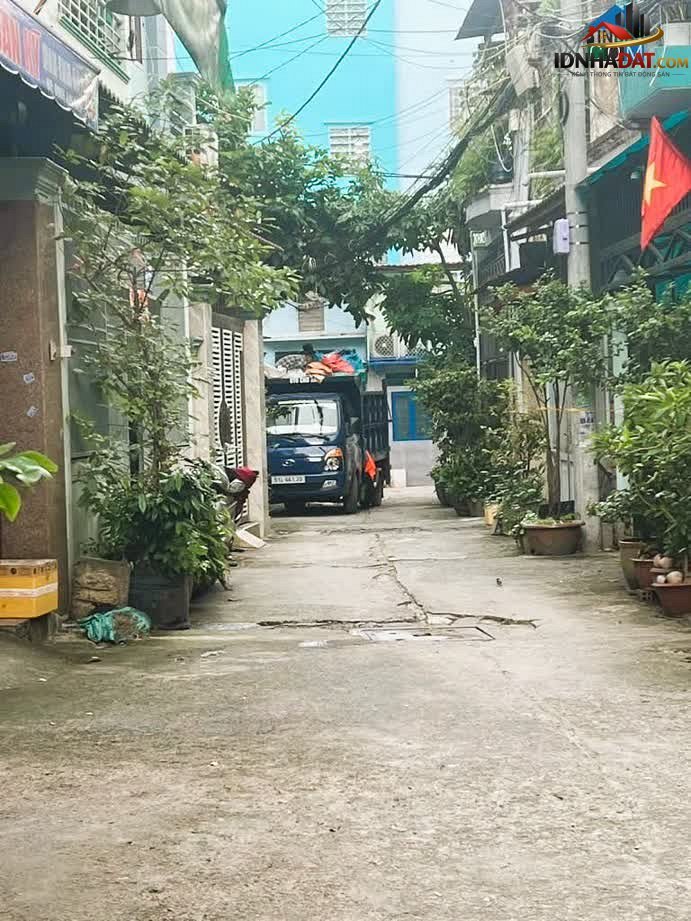 Bán nhà đất Đường Âu Cơ – Phường cũ 10 Quận Tân Bình – Thành phố Hồ Chí Minh 12 m² 1.75 tỷ