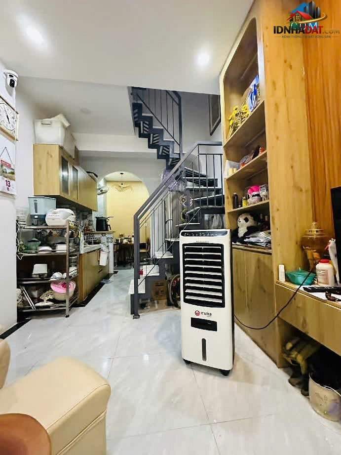 Bán nhà đất Đường Lạc Long Quân – Phường cũ Tân Hòa Quận Tân Bình – Thành phố Hồ Chí Minh 24m² 4.8 tỷ