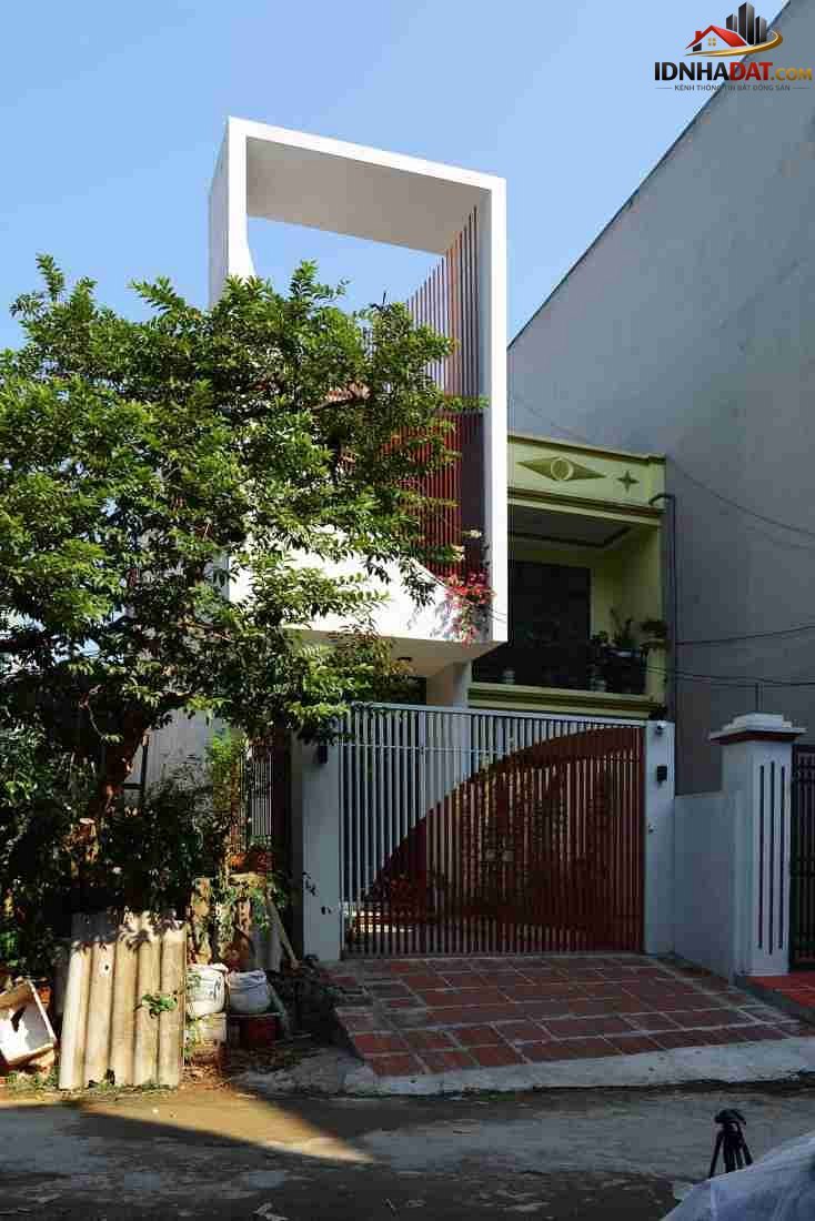 Nhà hướng Tây tại Vĩnh Phúc: Bẫy nắng và dựng phễu đón gió cho đất hẹp