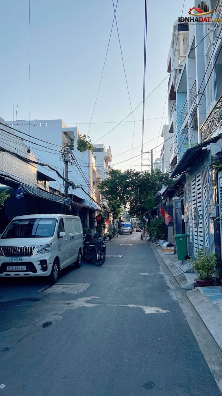 Bán nhà đất Đường Kênh Tân Hóa – Phường cũ Hòa Thạnh Quận Tân Phú – Phường mới Hòa Thạnh – Thành phố Hồ Chí Minh 80m2 10.99 tỷ