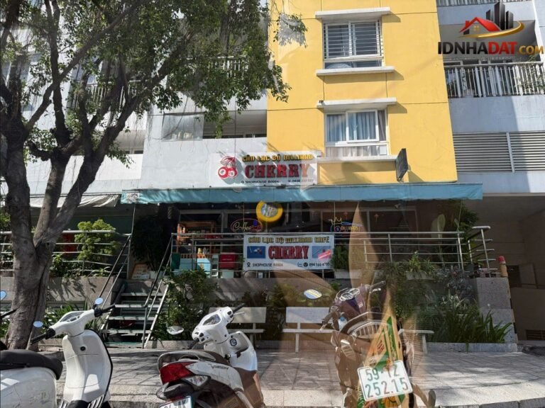 Chính chủ bán shophouse ngay chung cư carina plaza… – Bán nhà mặt phố Quận 6 – TP Hồ Chí Minh giá 7 – 10 tỷ