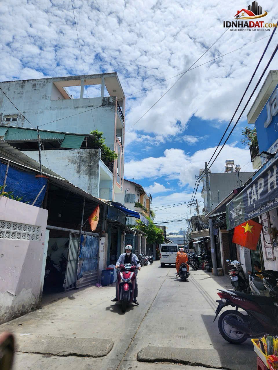 Chính chủ bán đất tặng nhà cấp 4 đang cho thuê 14tr – gần aeon mall tân phú – đường quy hoạch 16m – Đường Số 9 – Phường Bình Hưng Hòa – Thành phố Hồ Chí Minh – Diện tích 142m2 – Giá 7.6 tỷ