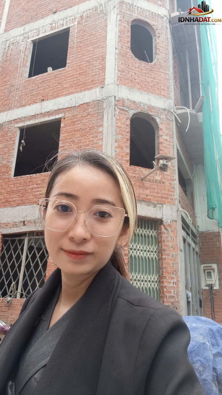 Nhà lô góc hxh, có thang máy, 64m2, 14 tỷ – Bán nhà đất Đường Lê Văn Quới – Phường cũ Bình Hưng Hòa – Quận Bình Tân – Thành phố Hồ Chí Minh