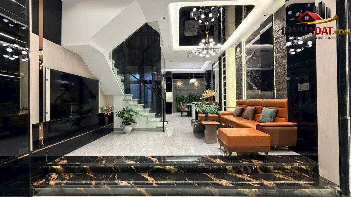 Nhà đẹp kiêu sa, có thang máy, nội thất tiền tỷ, Đường Đào Tông Nguyên – Phường cũ Nhà Bè – Phường mới Nhà Bè – Thành phố Hồ Chí Minh 80m2 11.8 tỷ