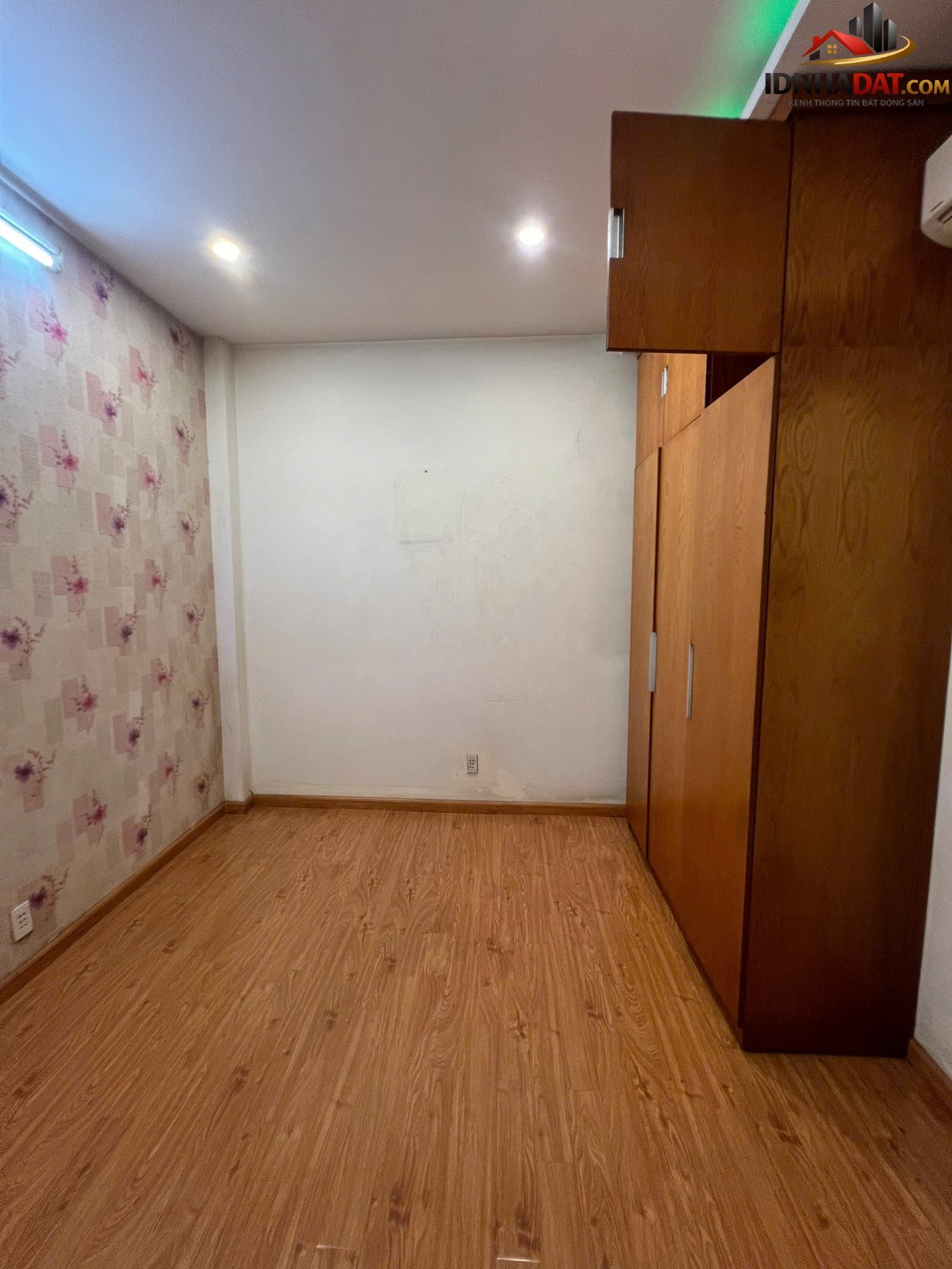Chính chủ kẹt tiền cần bán gấp nhà MT Ba Vân – Phường cũ 14 Quận Tân Bình – Phường mới 14 – Thành phố Hồ Chí Minh – Diện tích 52m2 – Giá 13.7 tỷ
