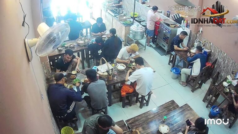Sang nhượng quán cơm văn phòng và gia đình Đường CN1 – Phường cũ Tây Thạnh Quận Tân Phú – Phường mới Tây Thạnh – Thành phố Hồ Chí Minh diện tích 100m2 giá 200 triệu