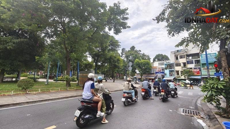 Bán nhà đất Đường Nguyễn Văn Luông – Phường cũ 11 Quận 6 – Phường mới 11 – Thành phố Hồ Chí Minh 380m2 29.9 tỷ