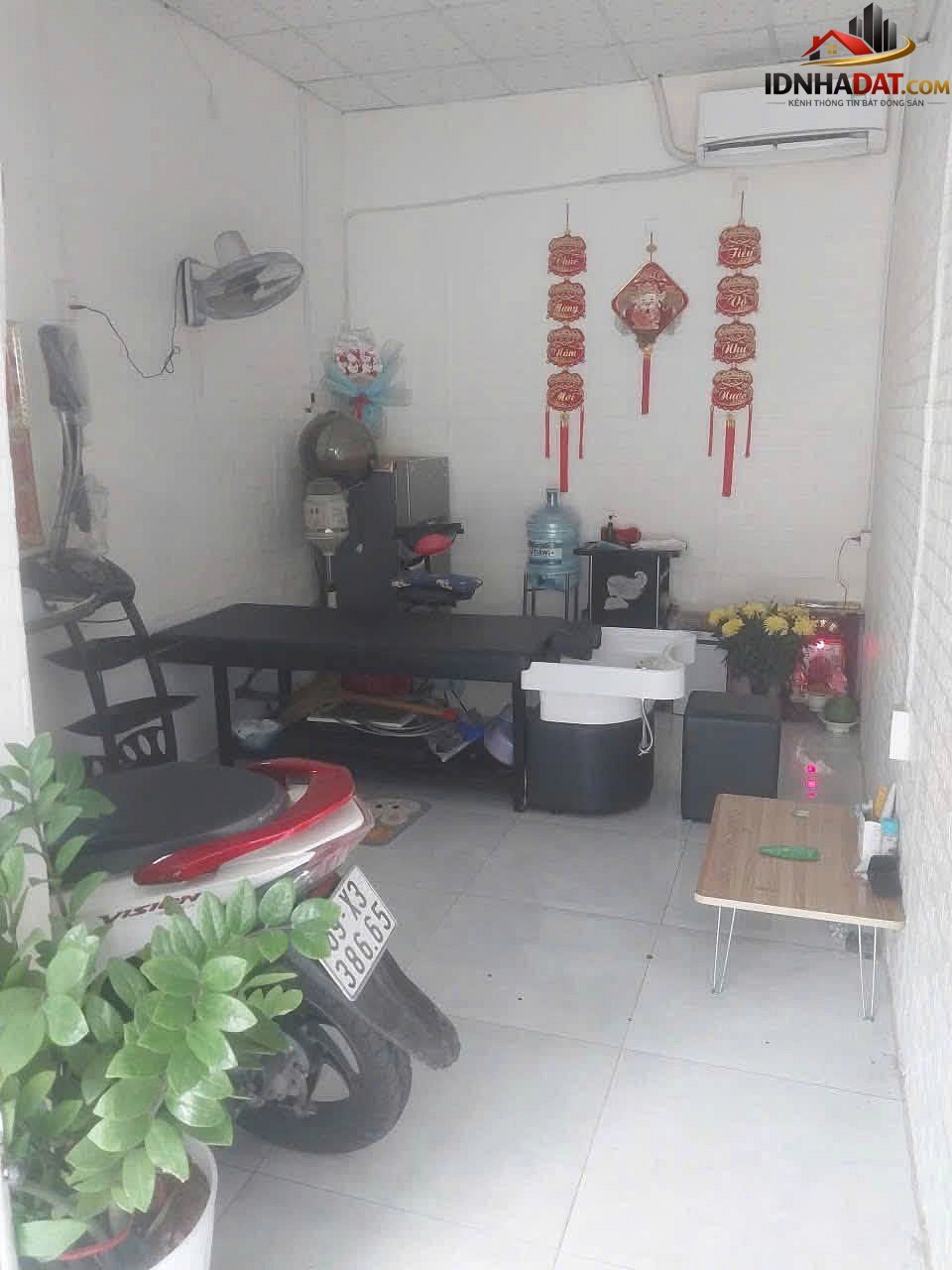 Sang nhượng nhanh tiệm nail – gội đầu – tóc iot tại thủ đức Bán nhà đất Đường Số 8 – Phường cũ Trường Thọ Quận Thủ Đức – Phường mới Trường Thọ – Thành phố Hồ Chí Minh 42m2 40 triệu