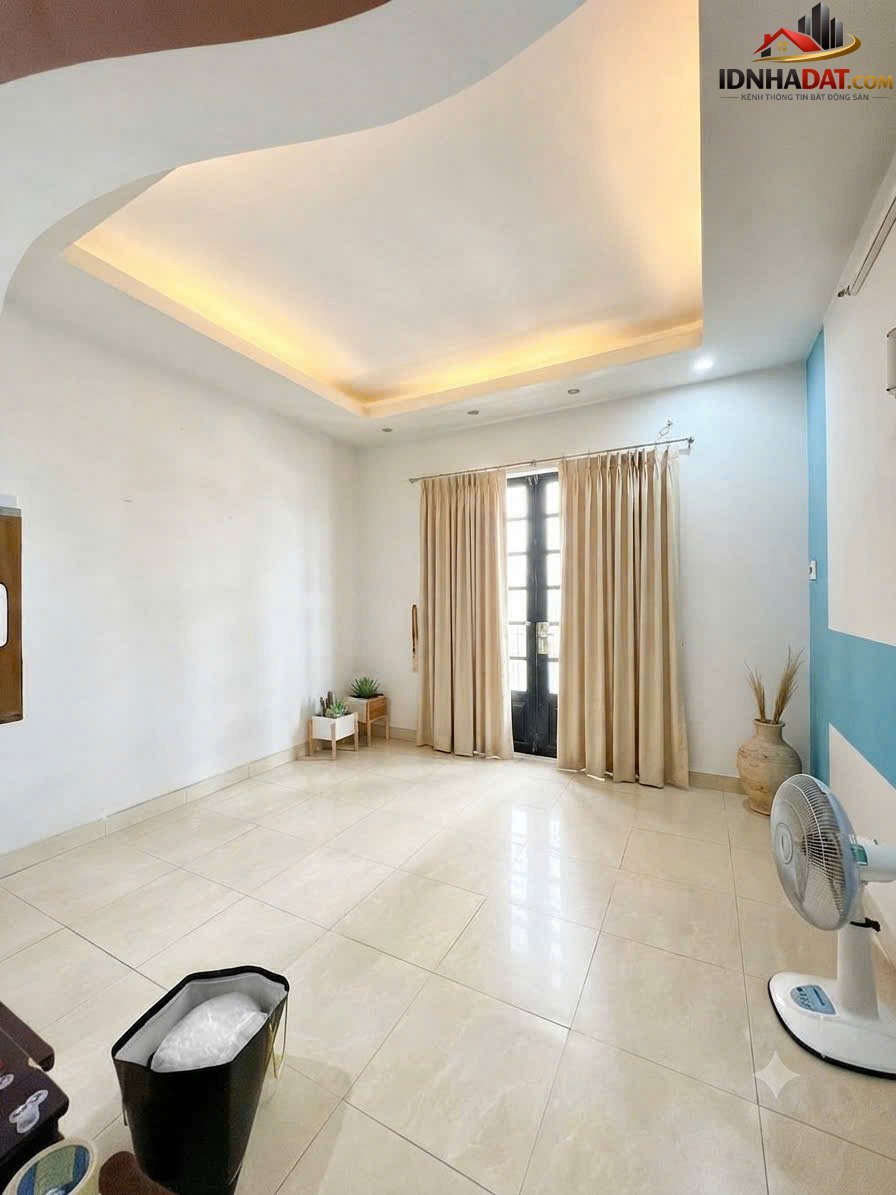 Chủ nhiệt bán nhà mặt tiền tân phú ngay lũy bán bích 55m2 nhỉnh 10 tỷ thương lượng – Bán nhà đất Đường Huỳnh Thiện Lộc – Phường cũ Hòa Thạnh Quận Tân Phú – Phường mới Hòa Thạnh – Thành phố Hồ Chí Minh