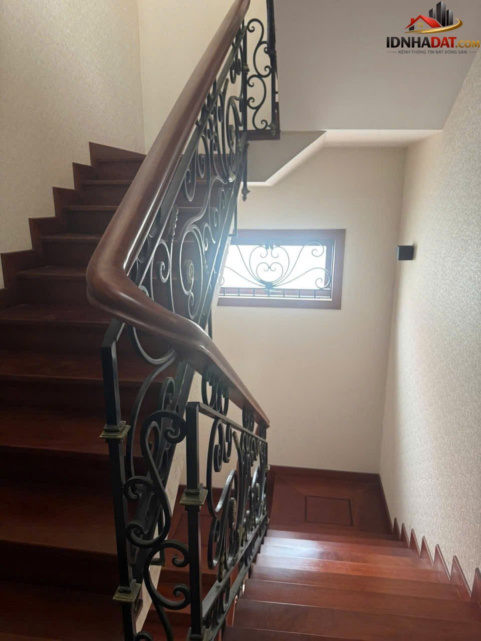 Giảm sốc 4 tỷ siêu biệt thự 4 tầng đẳng cấp -khu đ… – Bán biệt thự Quận Bình Tân – TP Hồ Chí Minh giá 3 – 5 tỷ