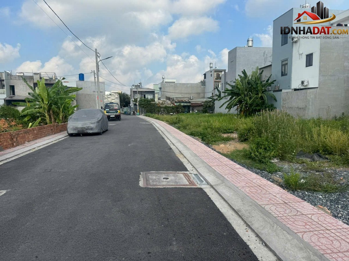 Sót lại lô đất khu phân lô tỉnh lộ 10 đường nhựa 7… – Bán đất Quận Bình Tân – TP Hồ Chí Minh giá 3 – 5 tỷ