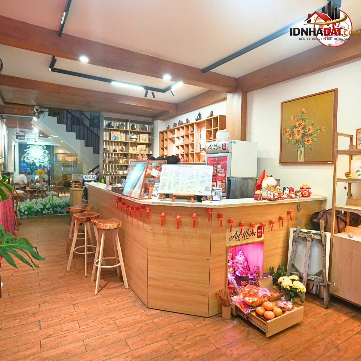 Giá tốt – chính chủ sang nhượng tiệm trà an nhiên Đường Trần Thiện Chánh – Phường cũ 12 Quận 10 – Phường mới 12 – Thành phố Hồ Chí Minh 92m2 300 triệu