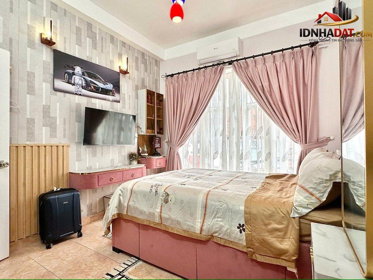 Trương Quốc Dung 5 tầng 5 pn full nội thất 40m2 10… – Bán nhà mặt phố Quận Phú Nhuận – TP Hồ Chí Minh giá 10 – 15 tỷ