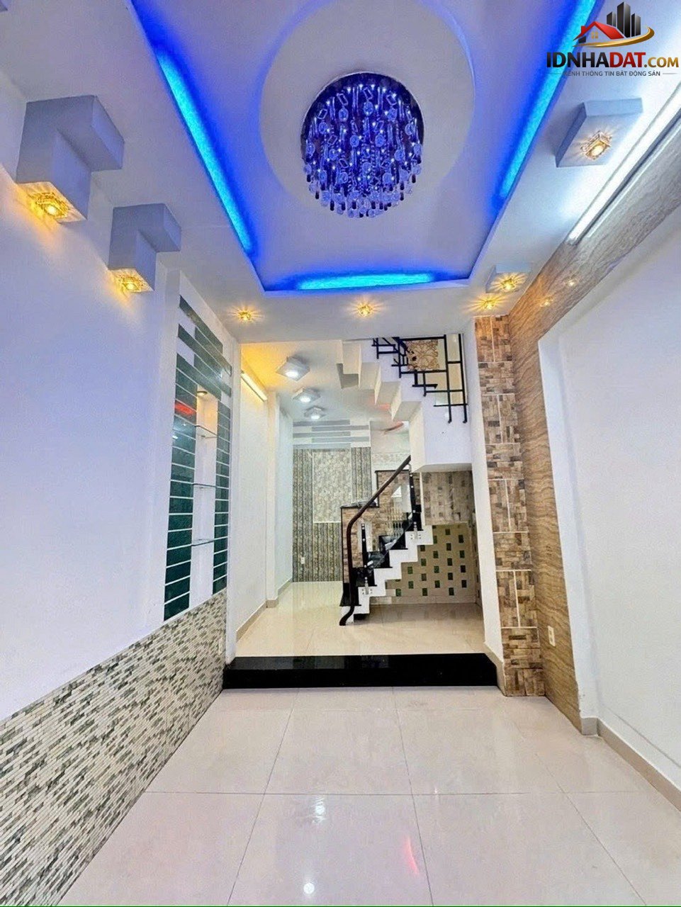 Nhà 4 tầng nguyễn thị minh khai giá 6.5 tỷ diện tích 27m2 – Bán nhà đất Đường nguyễn-thi-minh-khai – Phường cũ 5 – Quận 1 – Phường mới 5 – Thành phố Hồ Chí Minh