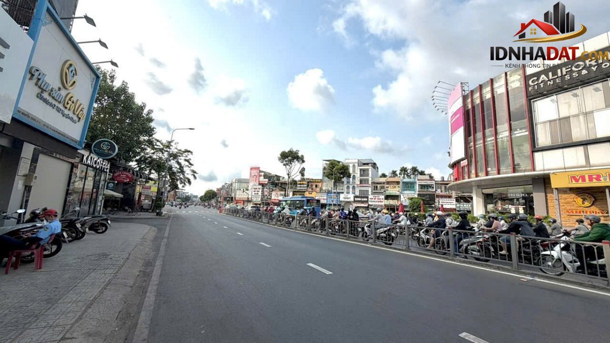 Giảm 1 tỷ – mặt tiền khu vip siêu đẹp – đường Nguyễn Oanh – Phường cũ 17 – Quận 1 – Phường mới 17 – Thành phố Hồ Chí Minh – Diện tích 83m2 – Giá 18.5 tỷ