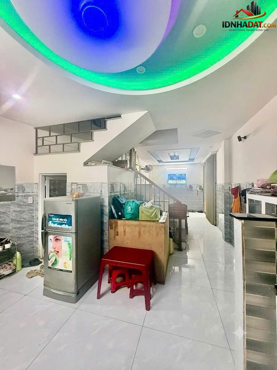 Sát k ô tô hoàng diệu, 41m2, 4 tầng đúc, 4pn khép kín, sân thượng trước-sau,3.85 tỷ – Bán nhà đất Đường Hoàng Diệu – Phường cũ Bình Hiên – Quận mới Hải Châu – Thành phố Đà Nẵng