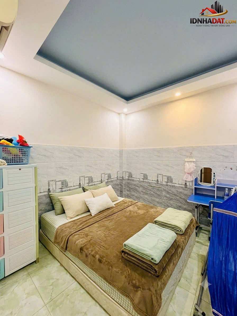 K hoàng diệu 20m ra k ô tô, 41m2, 4 tầng đúc, 4pn khép kín, sân thượng trước-sau,3.85 tỷ – Bán nhà đất Đường Hoàng Diệu – Phường cũ Bình Hiên Quận Hải Châu – Phường mới Bình Hiên – Thành phố Đà Nẵng