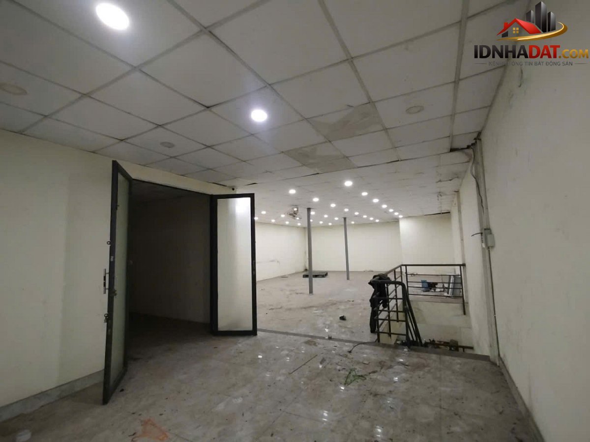 Mặt tiền đường 3 làn container chỉ 100m ra quốc lộ 1a ngang 8m – Bán nhà đất Đường Quốc lộ 1A – Phường cũ Bình Hưng Hòa B – Quận Bình Tân – Phường mới Bình Hưng Hòa – Thành phố Hồ Chí Minh 160m2 – 11 tỷ