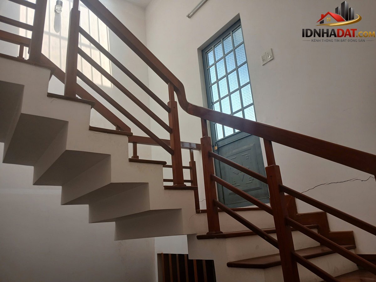 Bán nhà đẹp 2,5 tầng mặt tiền hồ sĩ dương – Phường cũ Hòa Thọ Đông Quận Cẩm Lệ – Phường mới Hòa Thọ Tây – Thành phố Đà Nẵng 100m2 7.8 tỷ