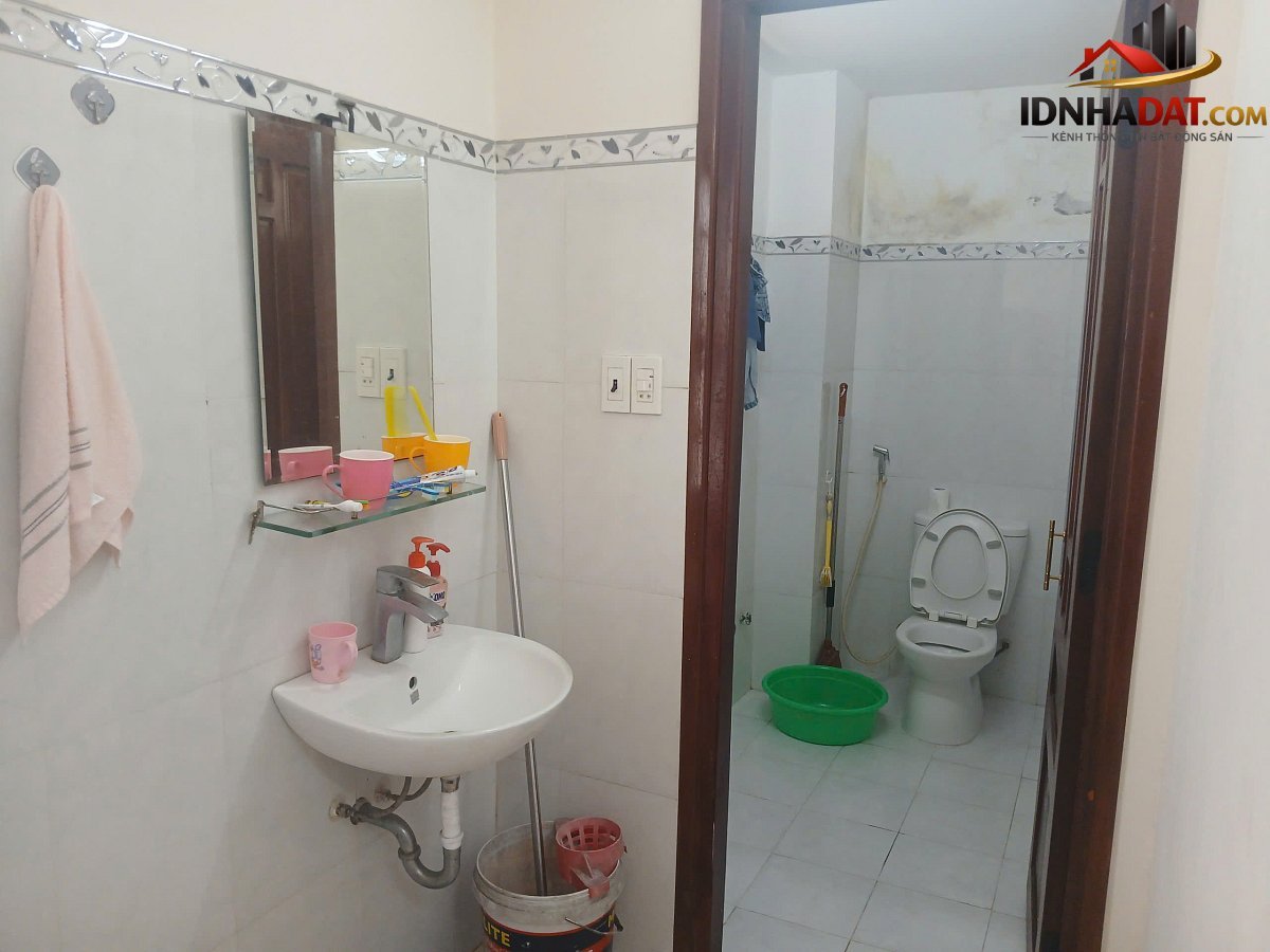 Bán nhà đẹp 2,5 tầng mặt tiền hồ sĩ dương – Phường cũ Hòa Thọ Đông Quận Cẩm Lệ – Phường mới Hòa Thọ Tây – Thành phố Đà Nẵng 100m2 7.8 tỷ