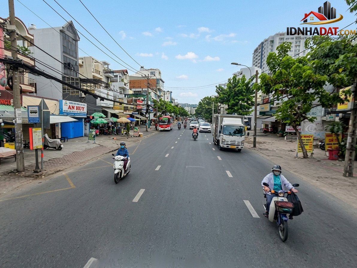 L2557 mt quốc lộ 13 bình thạnh – kinh doanh đỉnh – 140m2 – 22.5 tỷ