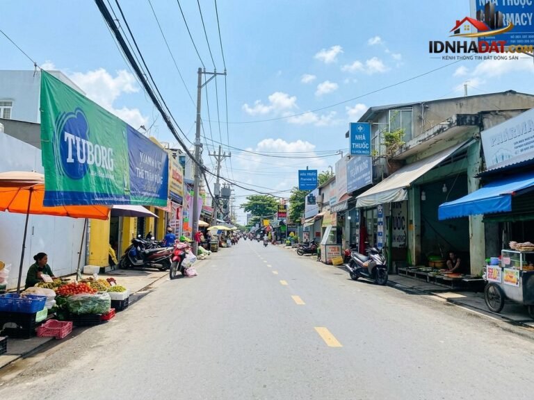 H2596 mặt tiền kinh doanh 385m2 ngay chợ đht 2 – giá đầu tư 22 tỷ – Bán nhà đất Đường Đông Hưng Thuận 2 – Phường cũ Đông Hưng Thuận – Quận 12 – Phường mới Đông Hưng Thuận – Thành phố Hồ Chí Minh
