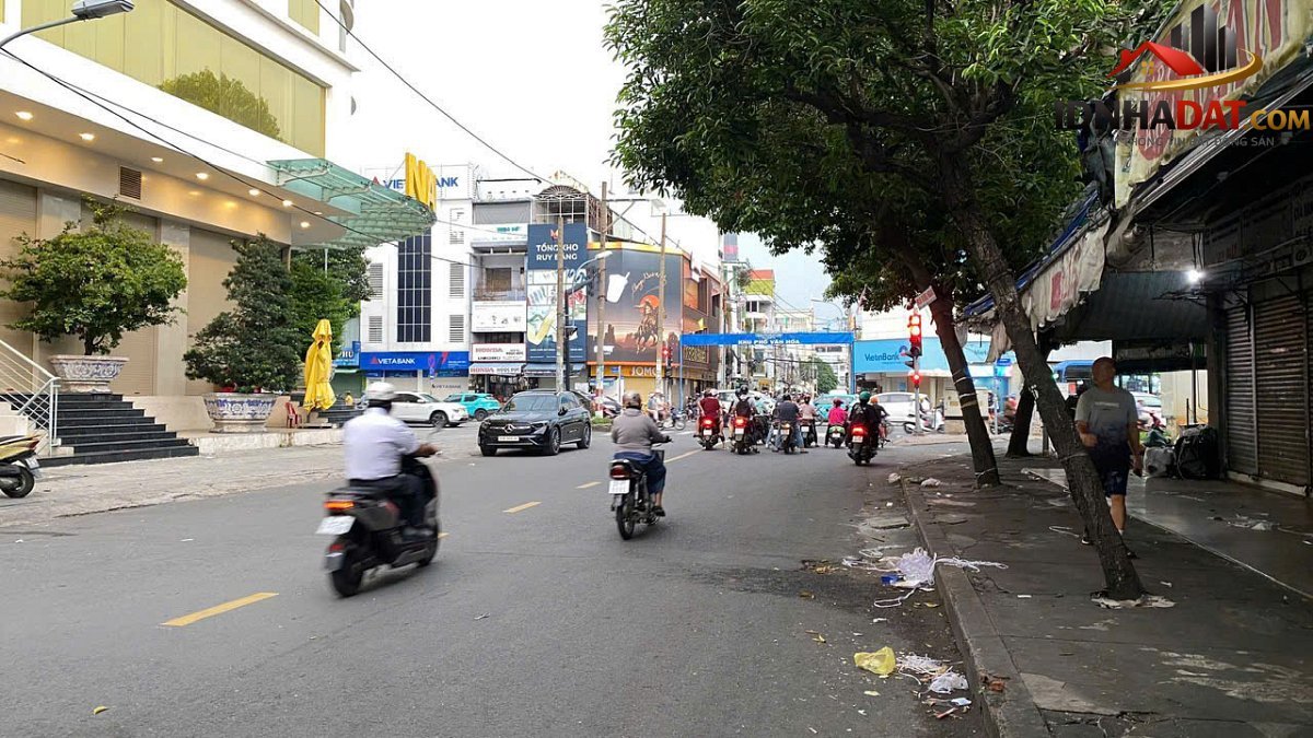 Bán nhà đất Đường Lê Minh Xuân – Phường cũ Tân Hòa Quận Tân Bình – Phường mới Tân Hòa – Thành phố Hồ Chí Minh 98m2 34.5 tỷ
