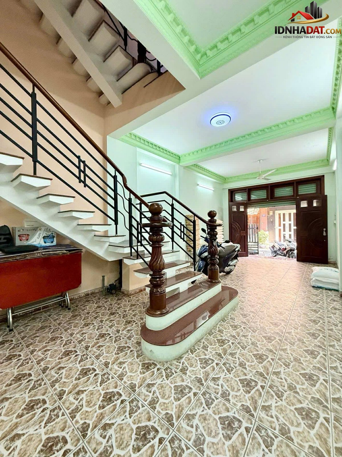 Mặt tiền kinh doanh giáp Tô Hiệu xe hơi đỗ cửa 70m2 4 tầng đúc 3 phòng ngủ 3wc sân thượng chỉ 9.8 tỷ – Bán nhà đất Đường Tô Hiệu – Phường cũ Tân Thành Quận Tân Phú – Phường mới Tân Thành – Thành phố Hồ Chí Minh