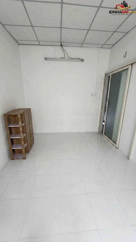 5 tỷ nhỉnh – 40m2 x 2 lầu, 1 xẹt – hẻm xe hơi ngay Công viên Hoàng Văn Thụ Bán nhà đất Đường Lê Văn Sỹ – Phường cũ 2 Quận Tân Bình – Phường mới 2 – Thành phố Hồ Chí Minh