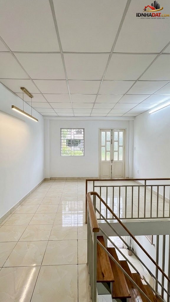 Chỉ 5 tỷ có ngày 40m2 x 2 tầng, Hẻm xe hơi thông thương tại F4 Tân Bình. Bán nhà đất Đường Trường Sa – Phường cũ 4 Quận Tân Bình – Phường mới 4 – Thành phố Hồ Chí Minh