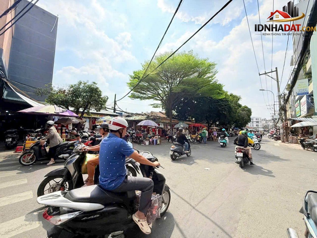 Bán nhà đất Đường Lê Minh Xuân – Phường cũ Tân Hòa Quận Tân Bình – Phường mới Tân Hòa – Thành phố Hồ Chí Minh 98m2 34.5 tỷ