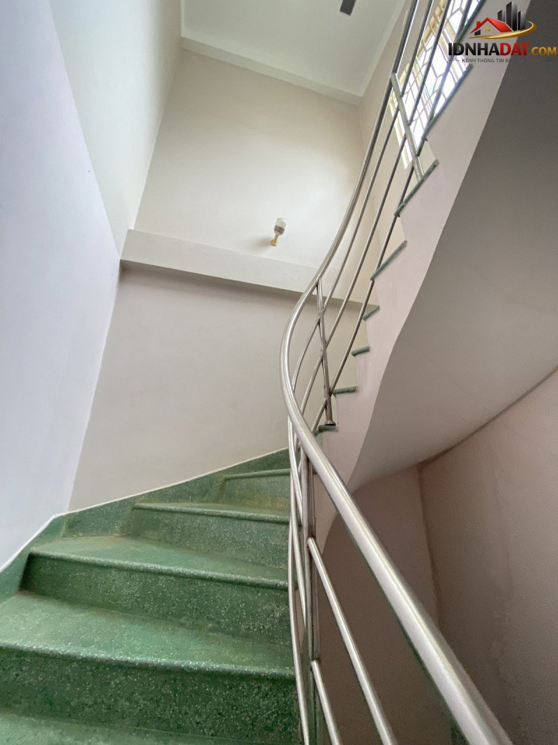 Bán nhà đất Đường Hòa Bình – Phường cũ Tân Phú Quận Tân Phú – Phường mới Tân Phú – Thành phố Hồ Chí Minh 68m2 7.4 tỷ