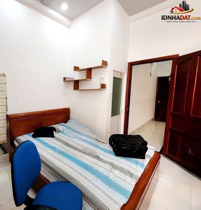 Nhà 2 lầu hẻm 141 Tám Danh – Phường cũ Chánh Hưng Quận 8 – Phường mới Chánh Hưng – Thành phố Hồ Chí Minh 49m2 6.6 tỷ