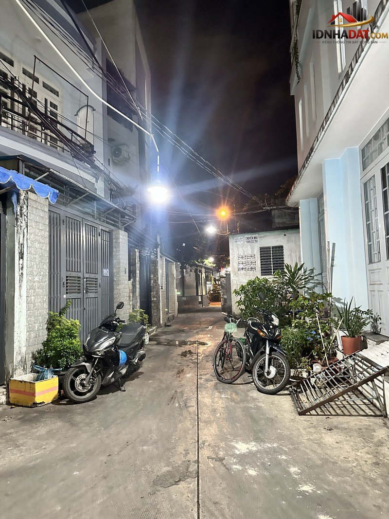 Bán nhà đất Đường gần chợ Tân Hương – Phường cũ Tân Phú Quận Tân Phú – Phường mới Tân Phú – Thành phố Hồ Chí Minh 34m2 4.65 tỷ