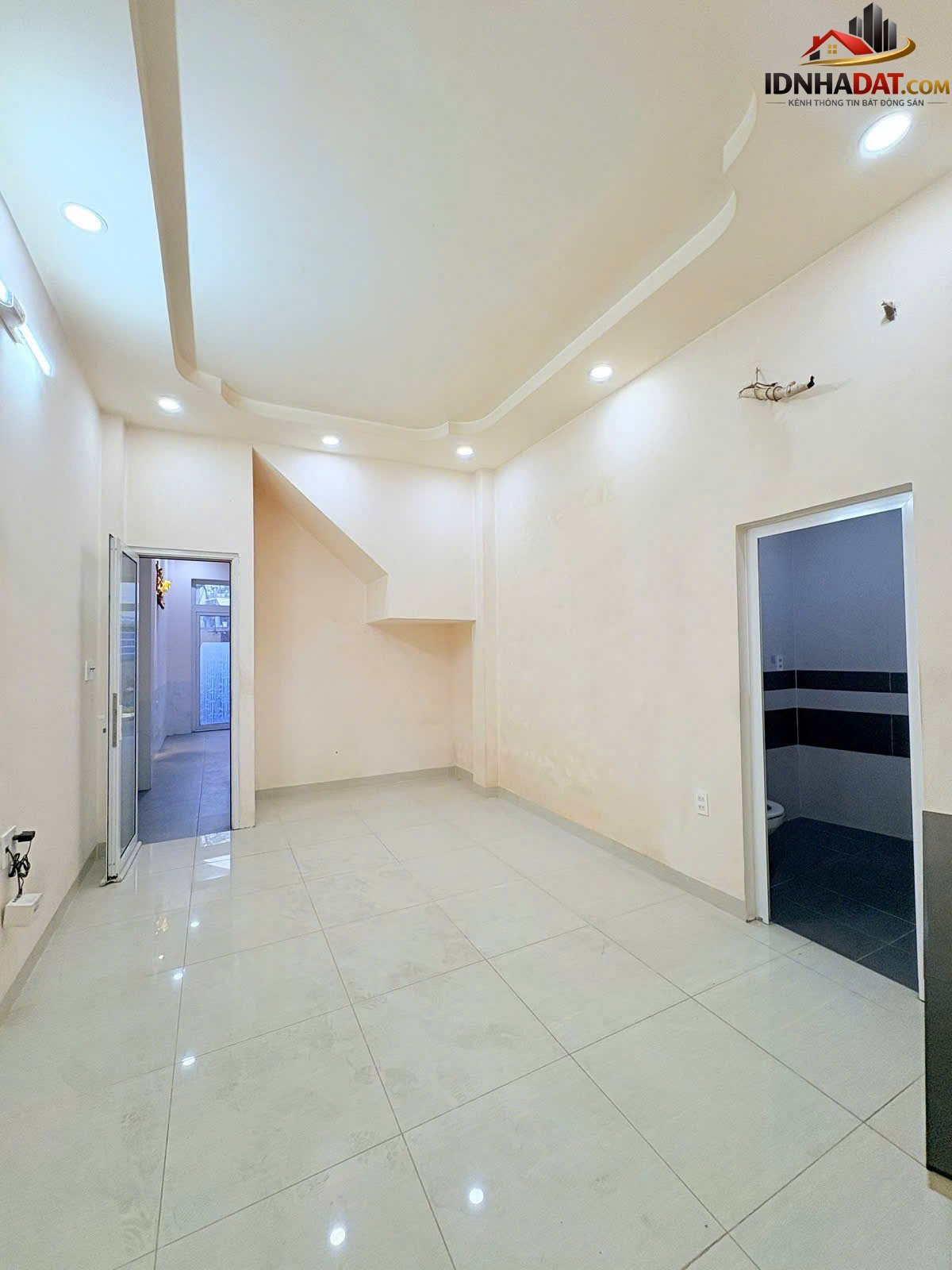 Chủ định cư bán gấp CHDV Ni Sư Huỳnh Liên 43m2 5.1… – Bán nhà mặt phố Quận Tân Bình – TP Hồ Chí Minh giá 5 – 7 tỷ