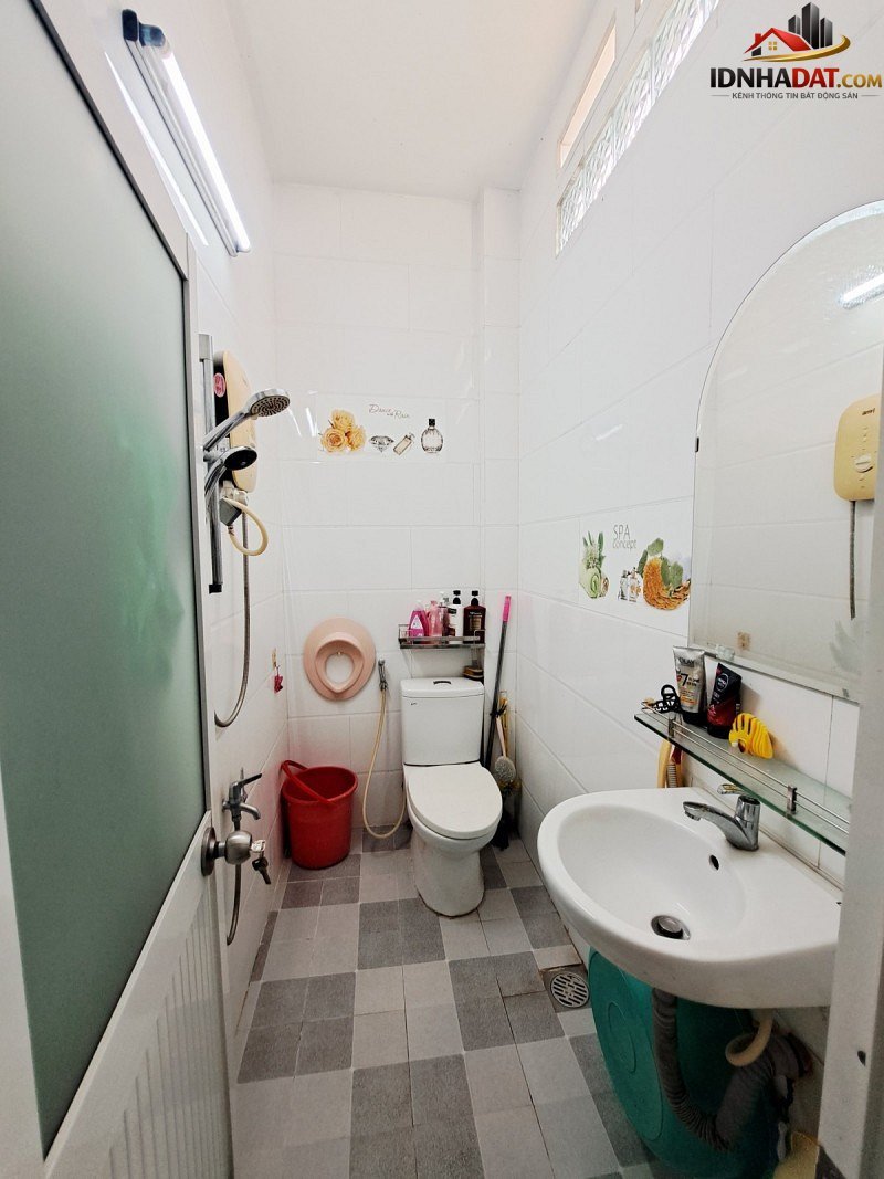 Lạc Long Quân Q11 hẻm 4m 35m2 2 tầng SHR chỉ 4.8 tỷ – Bán nhà đất Đường Lạc Long Quân – Phường cũ Tân Bình Quận Tân Bình – Phường mới Tân Bình – Thành phố Hồ Chí Minh