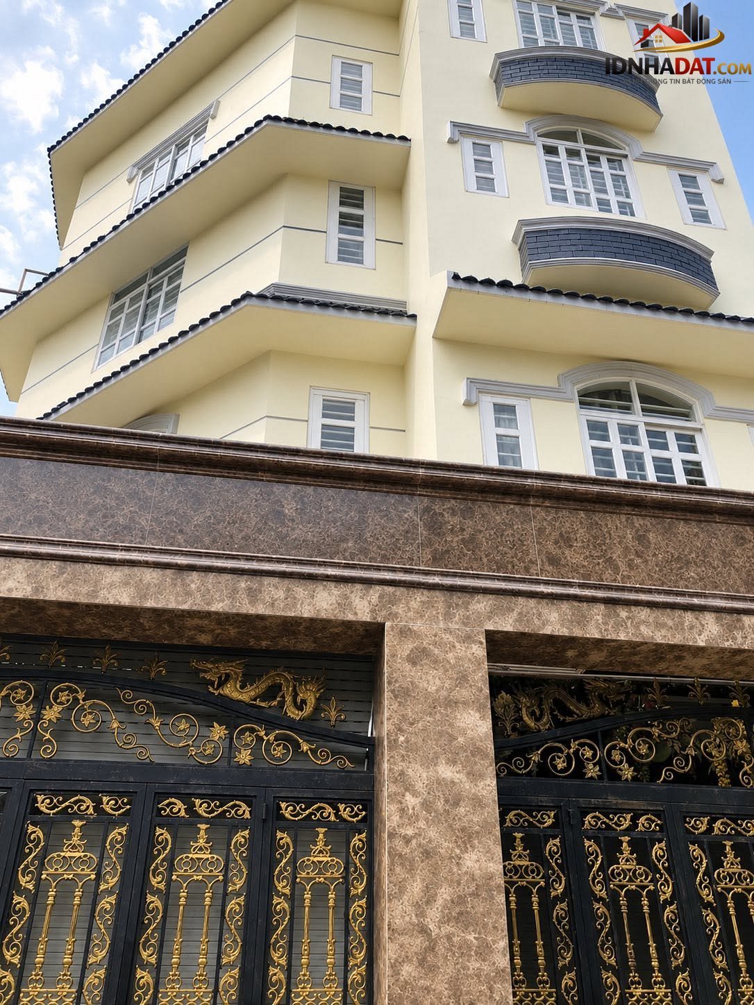 Siêu phẩm zòng tiền – 122m ngang 8m – 4 tầng 16 phòng – doanh thu 70tr chỉ 13 tl Bán nhà đất Đường Khuông Việt – Phường cũ Phú Trung – Quận Tân Phú – Phường mới Phú Trung – Thành phố Hồ Chí Minh