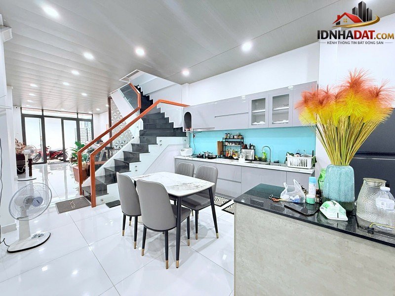 Bán nhà đất Đường Trịnh Đình Trọng – Phường cũ Phú Trung Quận Tân Phú – Phường mới Phú Trung – Thành phố Hồ Chí Minh 80m2 6.89 tỷ