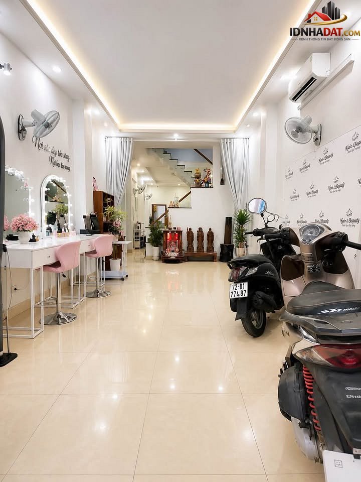 Bán nhà đất Đường Lê Thúc Hoạch – Phường cũ Phú Thọ Hòa Quận Tân Phú – Phường mới Phú Thọ Hòa – Thành phố Hồ Chí Minh 81m 8.99 tỷ