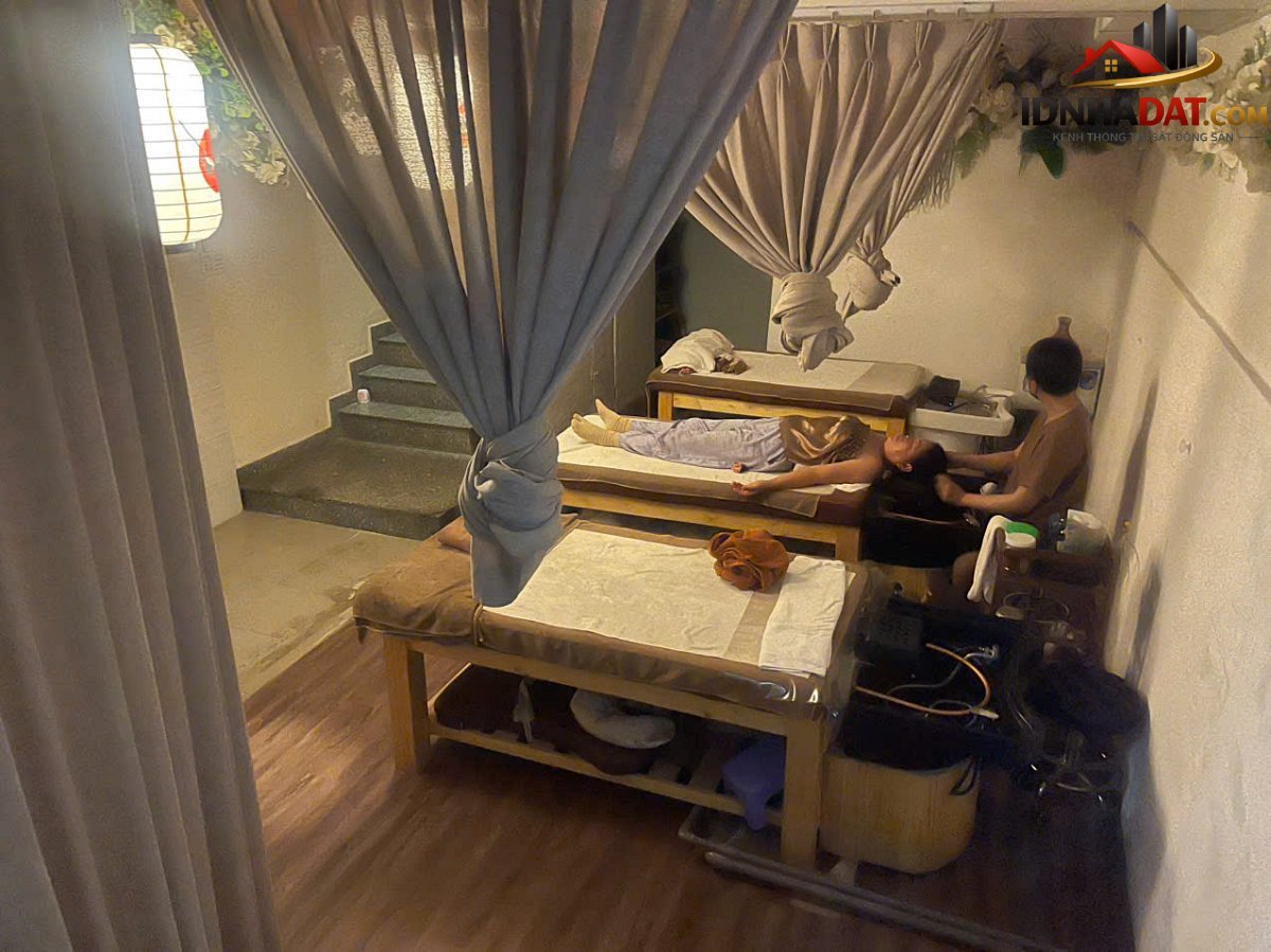 Sang gấp spa massage khoẻ kinh doanh Đường Lê Văn Quới – Phường cũ Bình Trị Đông A Quận Bình Tân – Phường mới Bình Trị Đông A – Thành phố Hồ Chí Minh 100m2 250 triệu