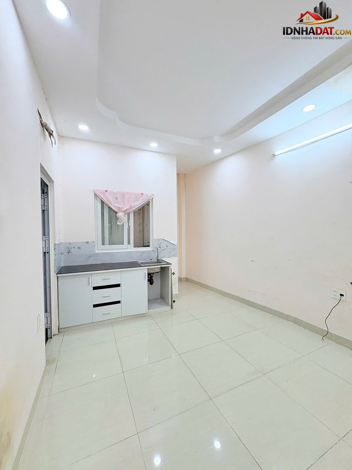 Chủ định cư bán gấp CHDV Ni Sư Huỳnh Liên 43m2 5.1… – Bán nhà mặt phố Quận Tân Bình – TP Hồ Chí Minh giá 5 – 7 tỷ