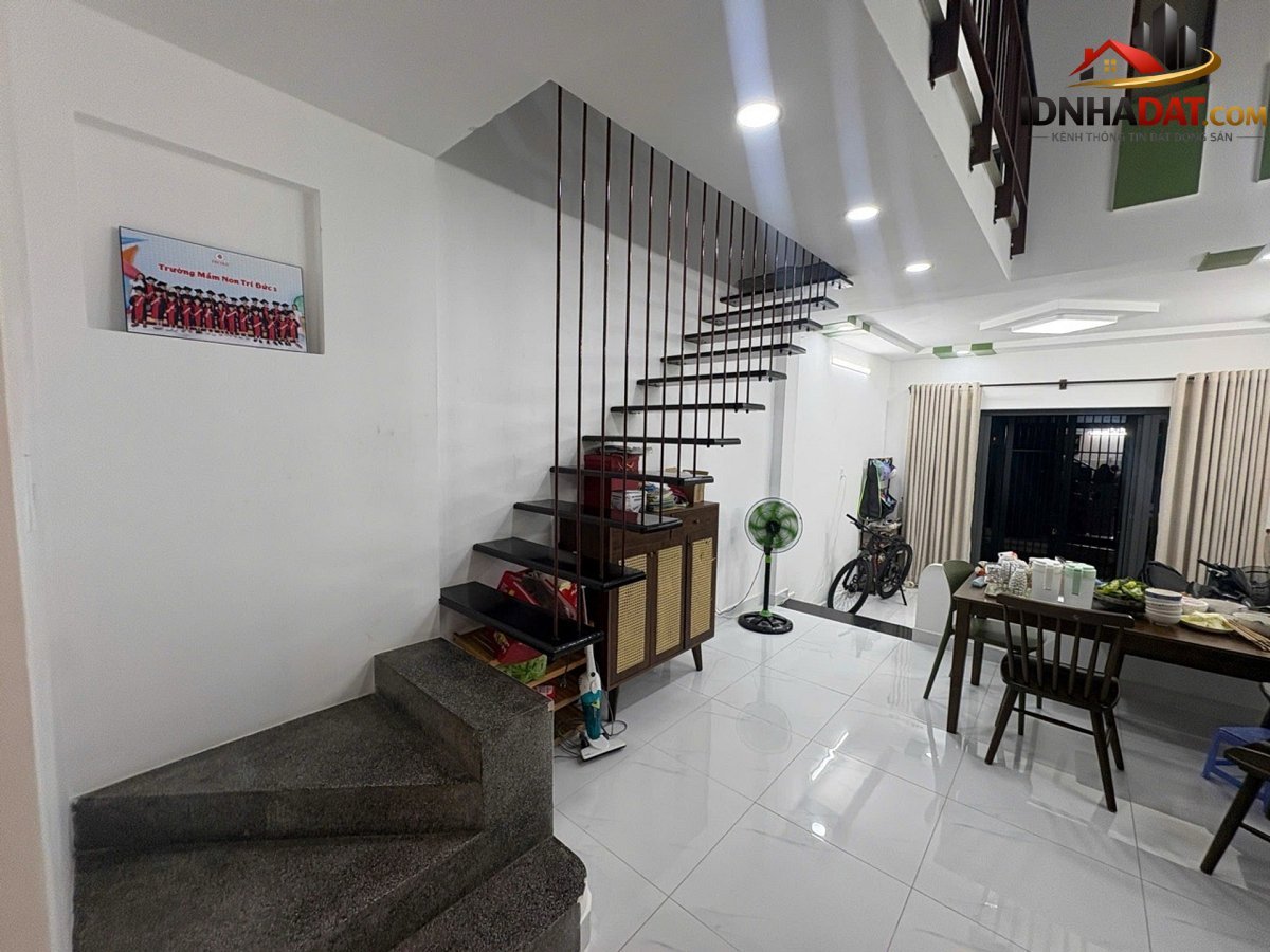 Bán nhà đất Đường Lê Đình Thám – Phường cũ Tân Sơn Nhì Quận Tân Phú – Phường mới Tân Sơn Nhì – Thành phố Hồ Chí Minh 45m2 7.3 tỷ