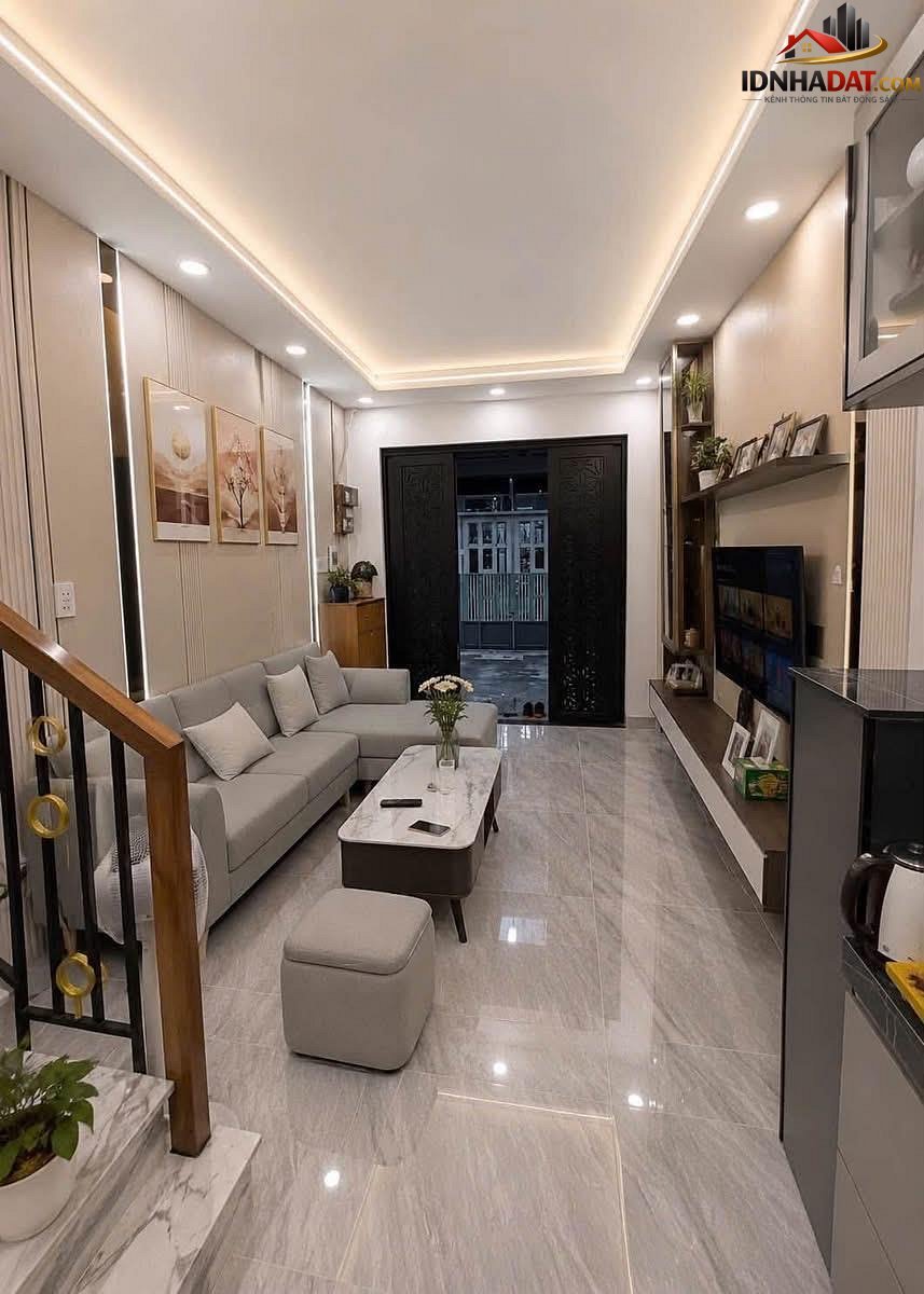 Bán nhà mặt tiền Hồng Lạc – Phường cũ 10 Quận Tân Bình – Phường mới Tân Hòa – Thành phố Hồ Chí Minh 40m2 8.5 tỷ