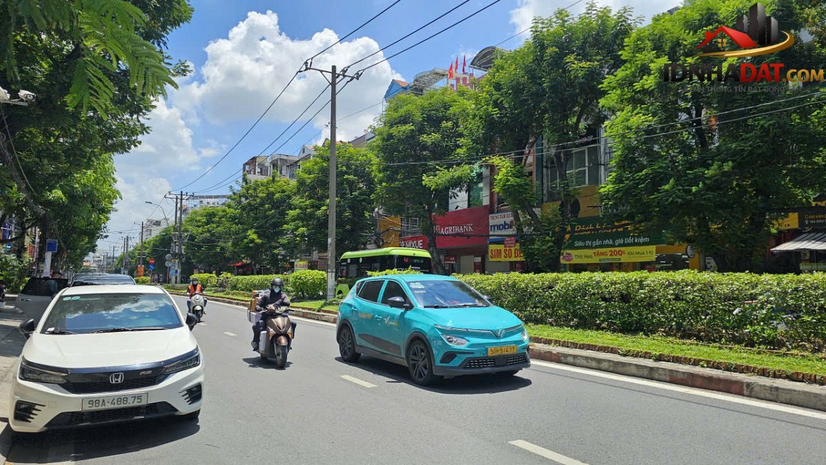 Chính chủ 307/23 bàu cát, tân bình, 133m2 giá cực sốc 15 tỷ. cơ hội đầu tư hiếm có lh ngay – Bán nhà đất Đường Bàu Cát – Phường cũ 12 Quận Tân Bình – Phường mới 12 – Thành phố Hồ Chí Minh