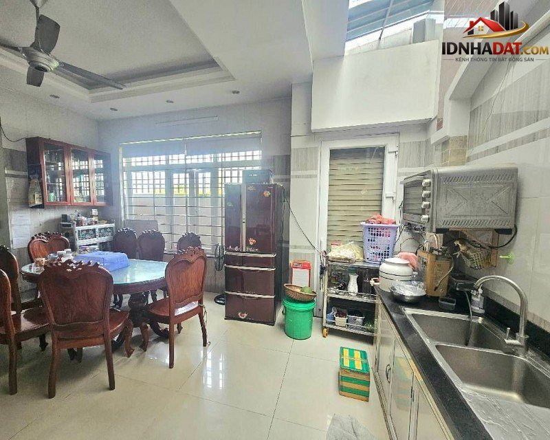 Bán nhà mặt phố đường số 4c – Phường cũ Linh Xuân Quận Thủ Đức – Phường mới Linh Xuân – Thành phố Hồ Chí Minh diện tích 120 m2 giá 9.25 tỷ