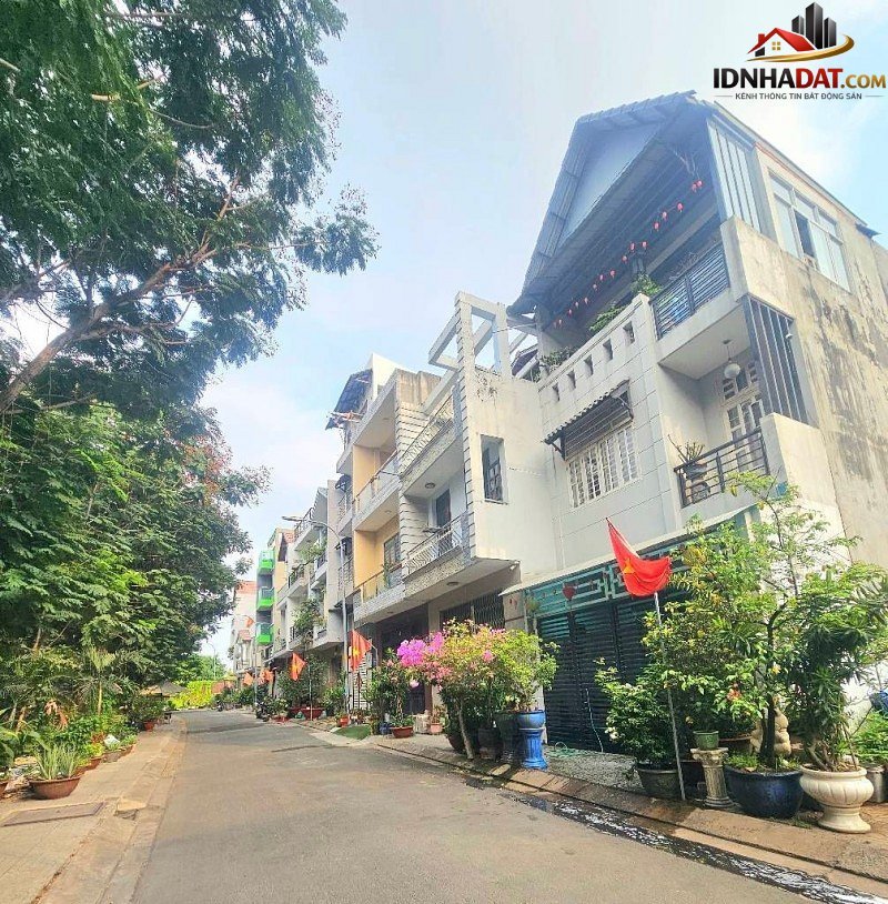Bán nhà mặt phố đường số 4c – Phường cũ Linh Xuân Quận Thủ Đức – Phường mới Linh Xuân – Thành phố Hồ Chí Minh diện tích 120 m2 giá 9.25 tỷ